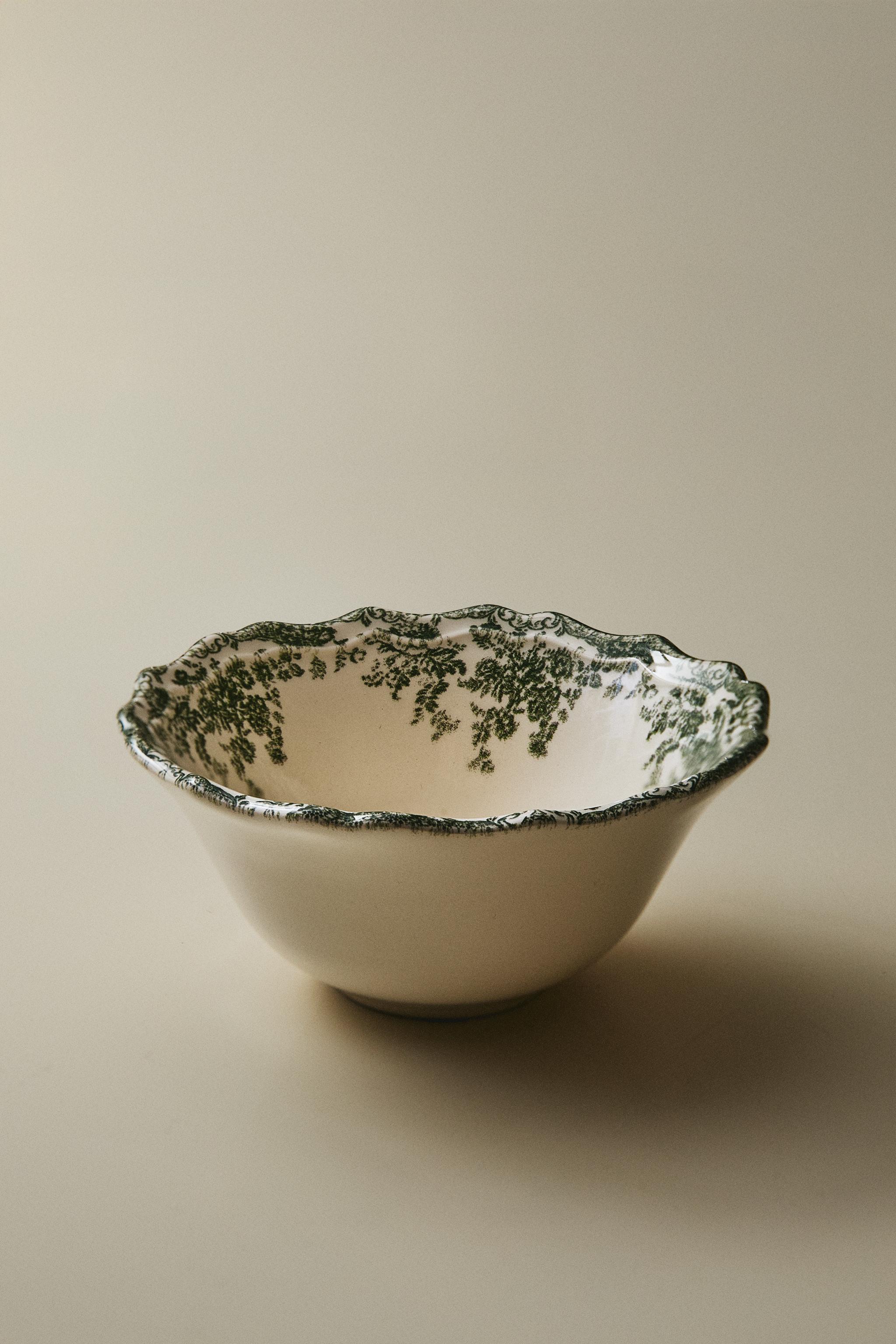 FLORAL EARTHENWARE SNACK BOWL